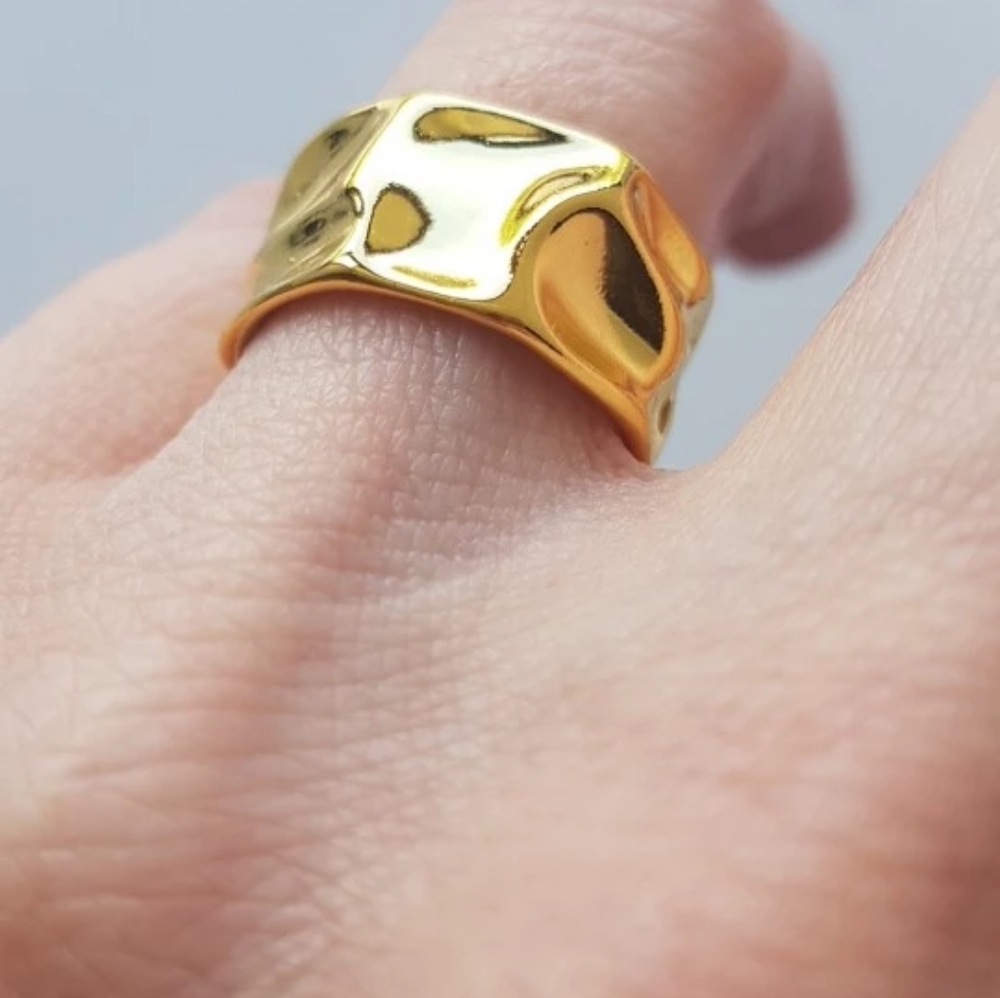 NEW Wide Hammered Gold-Plated Adujstable Band Ring - Picture 7 of 12
